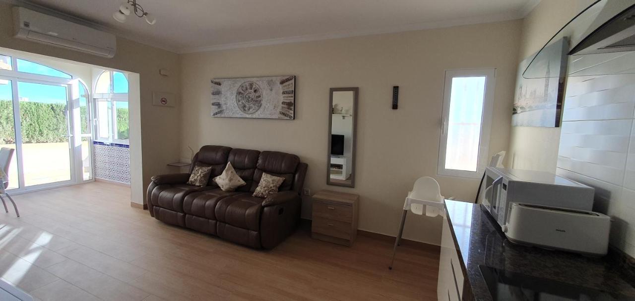 Ferienwohnung Torrevieja Zewnętrze zdjęcie