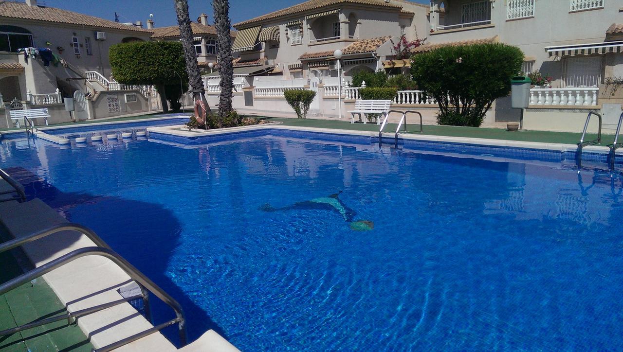 Ferienwohnung Torrevieja Zewnętrze zdjęcie