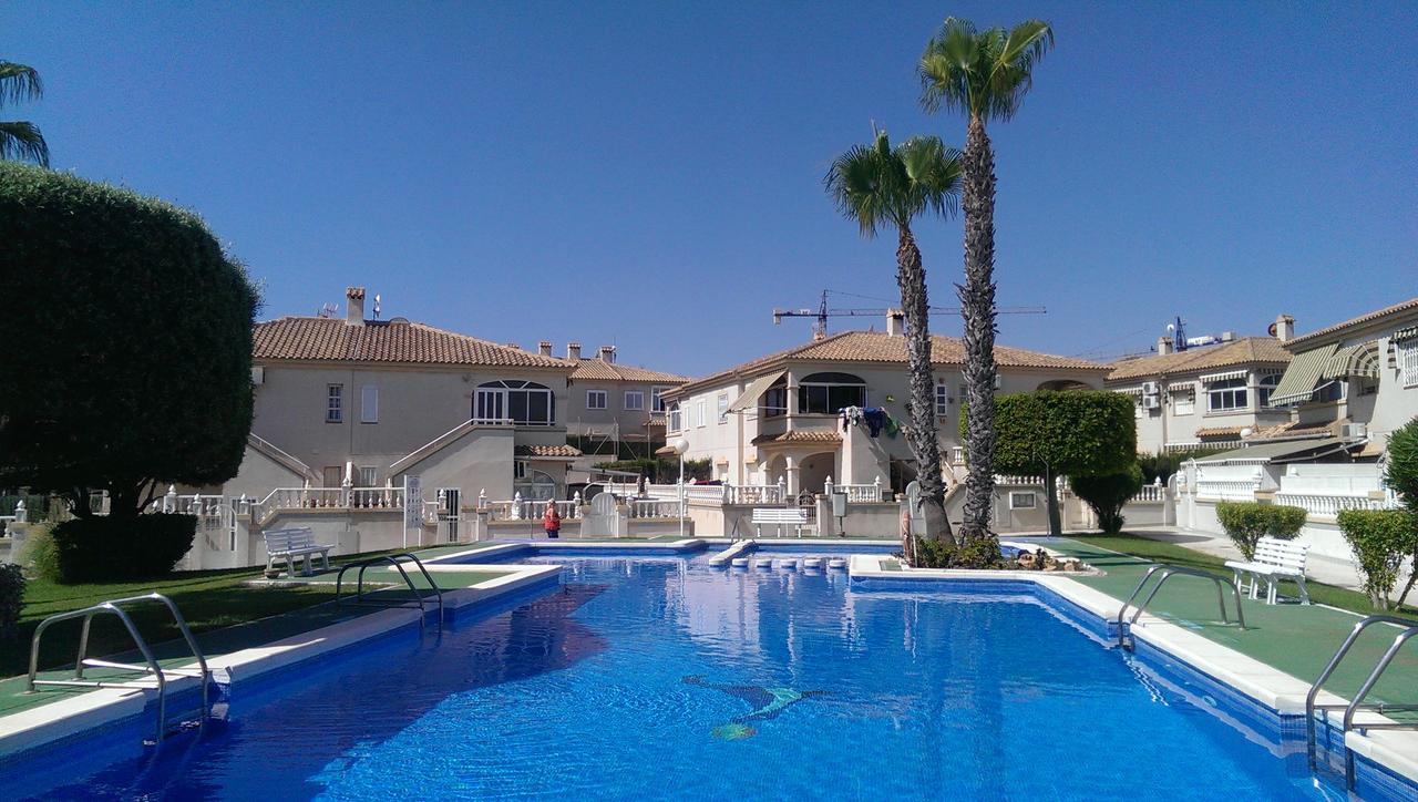 Ferienwohnung Torrevieja Zewnętrze zdjęcie